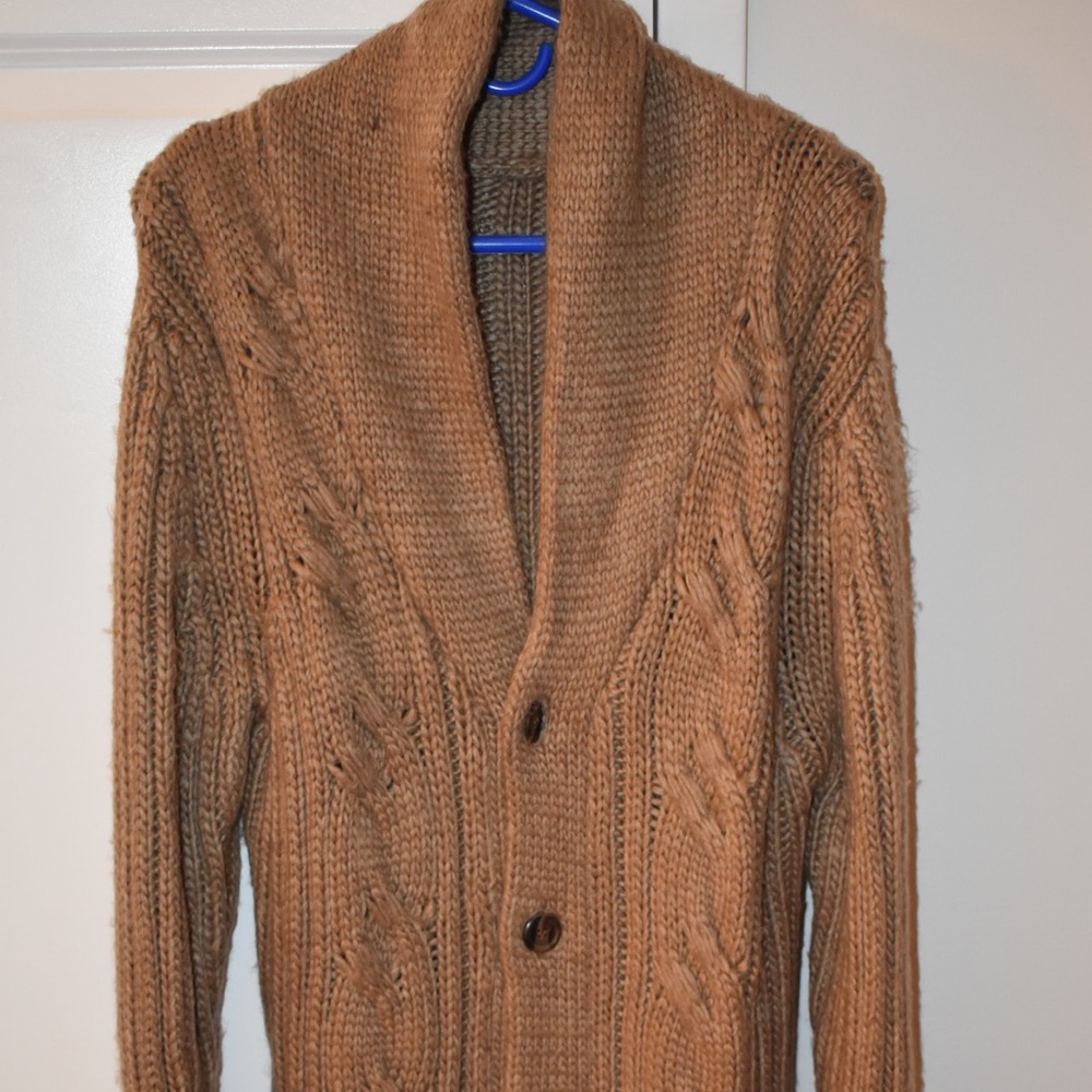 Men’s long cardigan. Lightly worn.